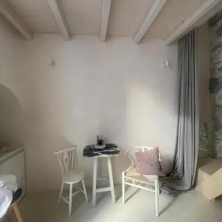 Minimalist Atelier Alcantara 公寓 Lisboa